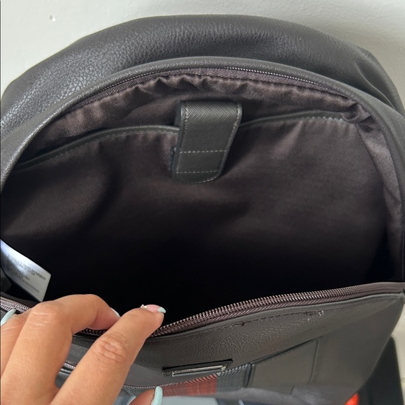 Ted Baker faux leather backpack in dark brown with bold stripe detail! - Picture 4 of 9